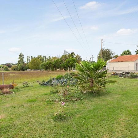 Appartement Accueillant A Mortagne Sur Gironde 45 M² Terrasse Ngoại thất bức ảnh