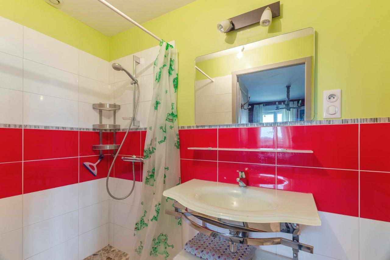 Appartement Accueillant A Mortagne Sur Gironde 45 M² Terrasse Ngoại thất bức ảnh