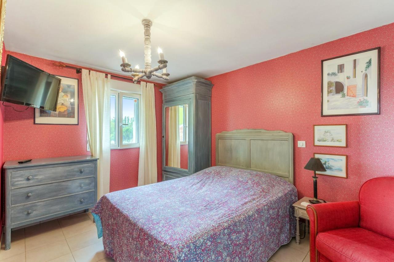 Appartement Accueillant A Mortagne Sur Gironde 45 M² Terrasse Ngoại thất bức ảnh