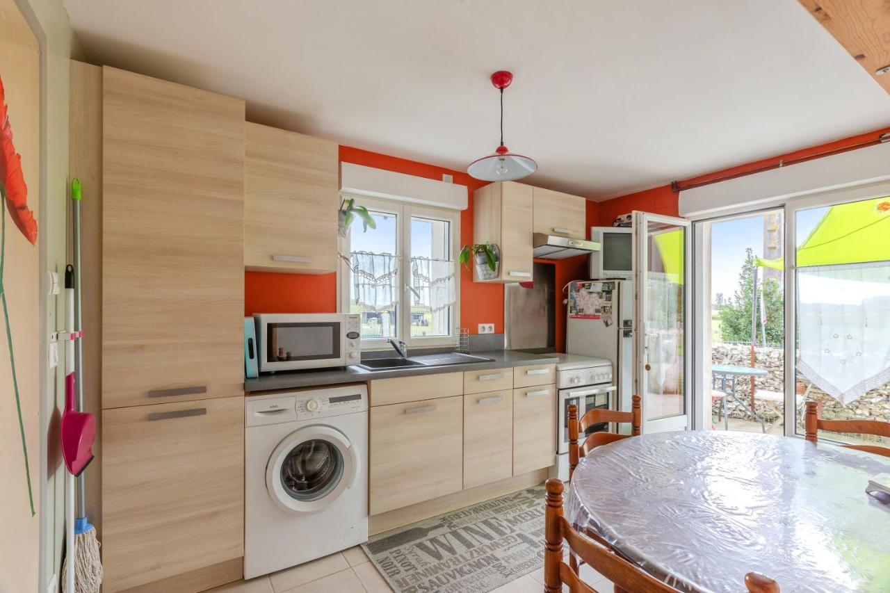 Appartement Accueillant A Mortagne Sur Gironde 45 M² Terrasse Ngoại thất bức ảnh